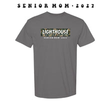 LCA | Senior Mom Comfort Color T-Shirt | Green | A822